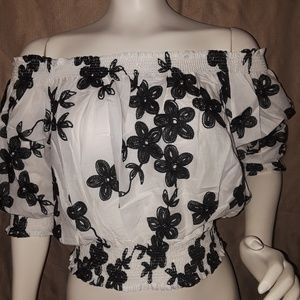 Black/White Crop Top